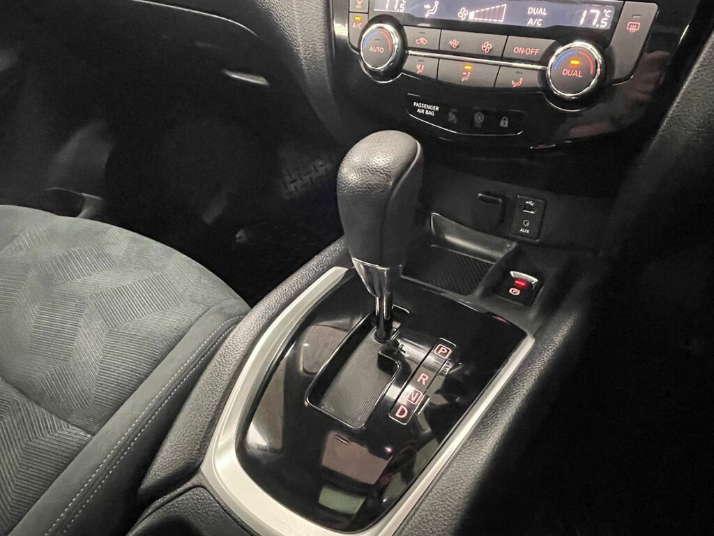 Nissan X-Trail N-vision Grey #39