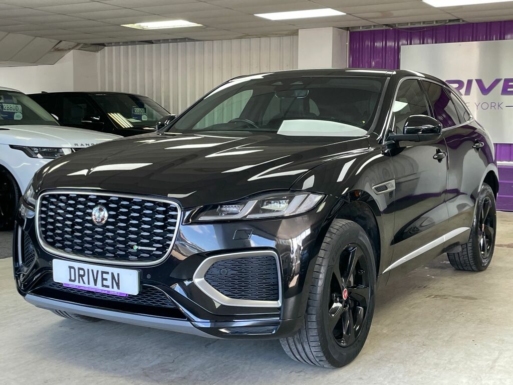 Jaguar F-Pace Diesel Black #6