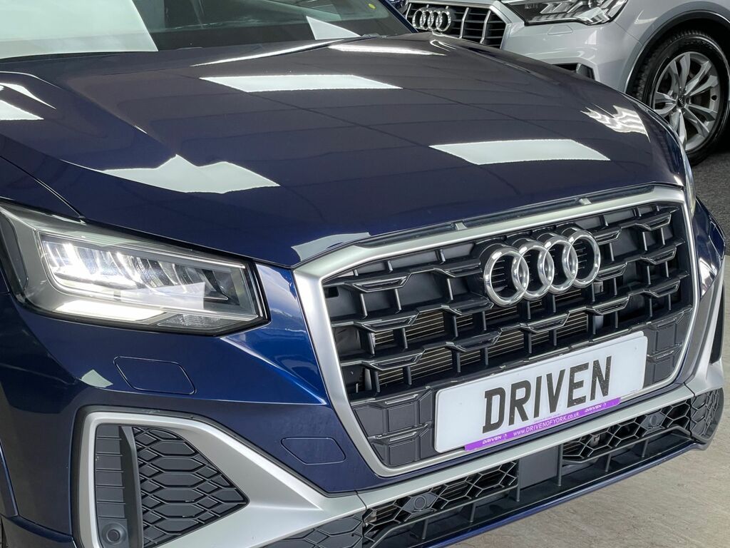 Audi Q2 Petrol Blue #3