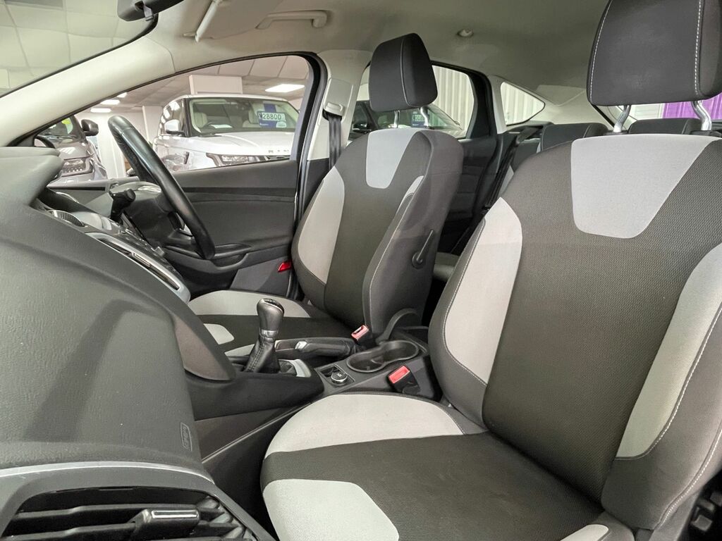 Ford Focus 1.6 Tdci Zetec Euro 5 Ss Silver #27