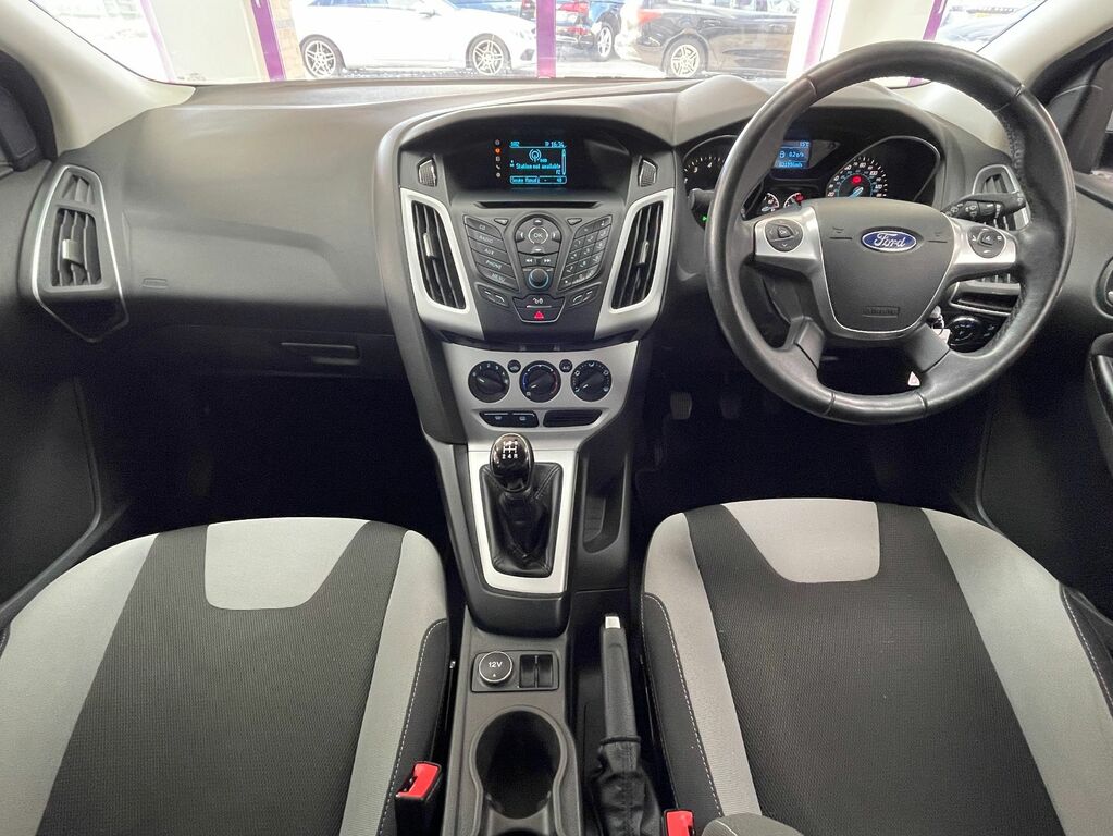 Ford Focus 1.6 Tdci Zetec Euro 5 Ss Silver #2