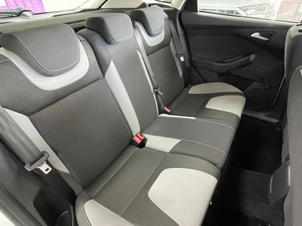 Ford Focus 1.6 Tdci Zetec Euro 5 Ss Silver #21