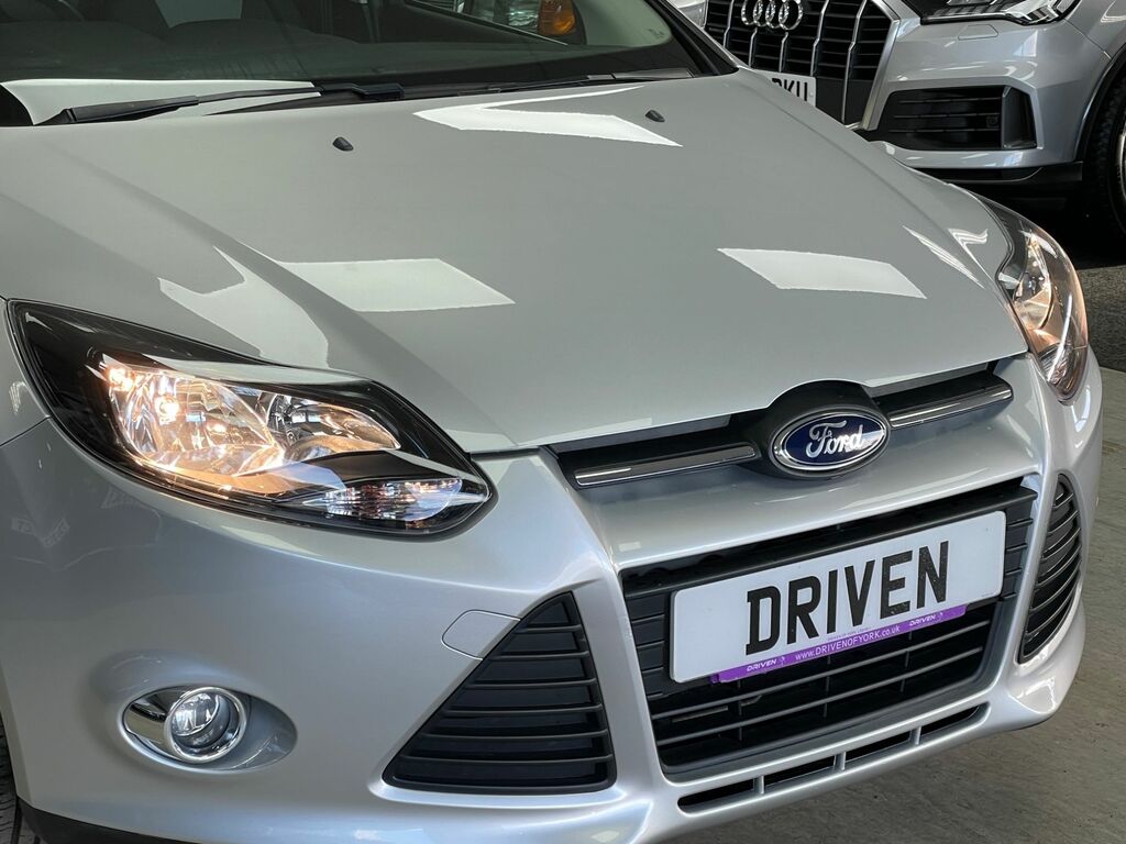 Ford Focus 1.6 Tdci Zetec Euro 5 Ss Silver #3