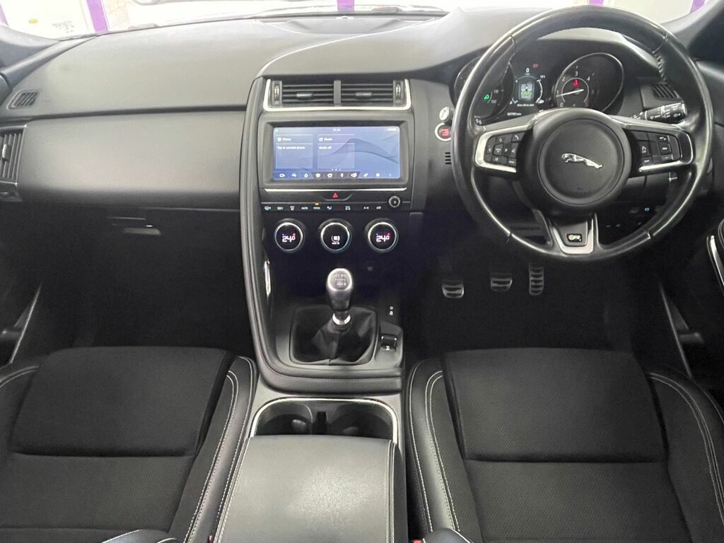 Jaguar E-Pace Diesel MH68HRC Black #2