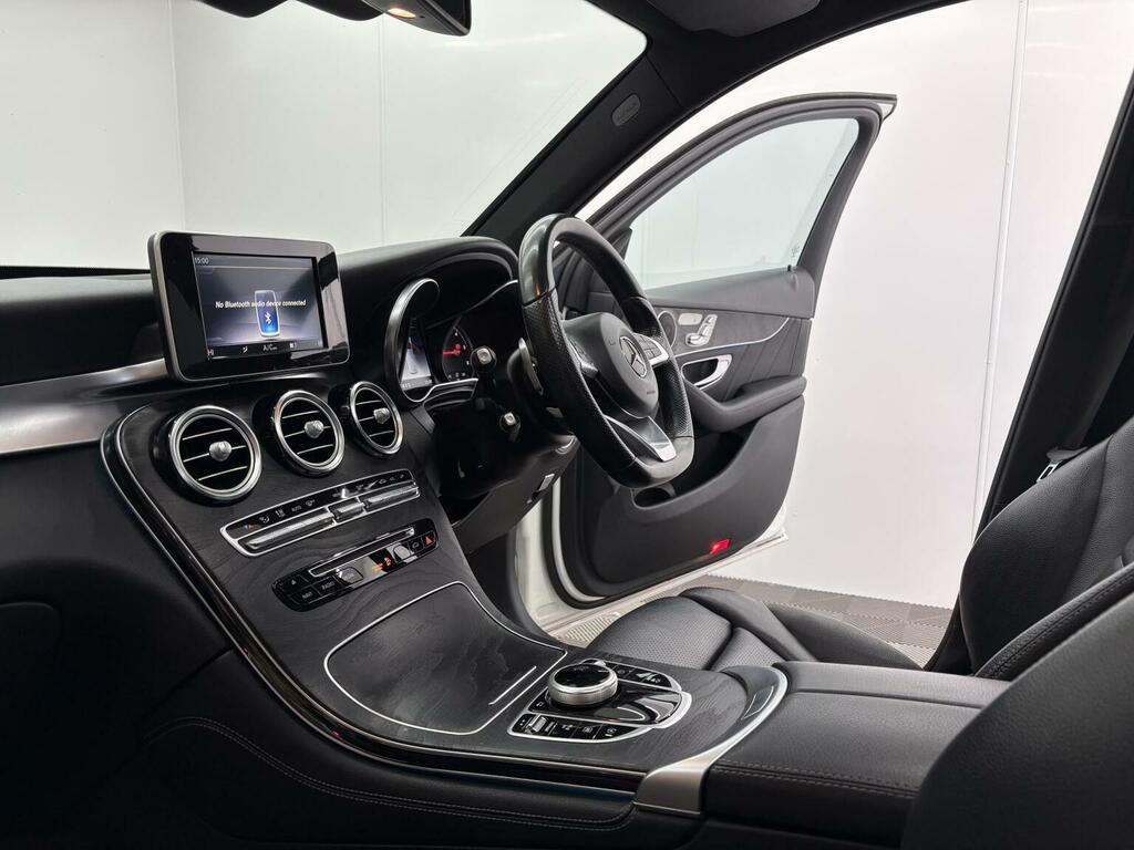 Mercedes-Benz GLC Class Glc 220 D 4Matic Amg Line Premium White #38