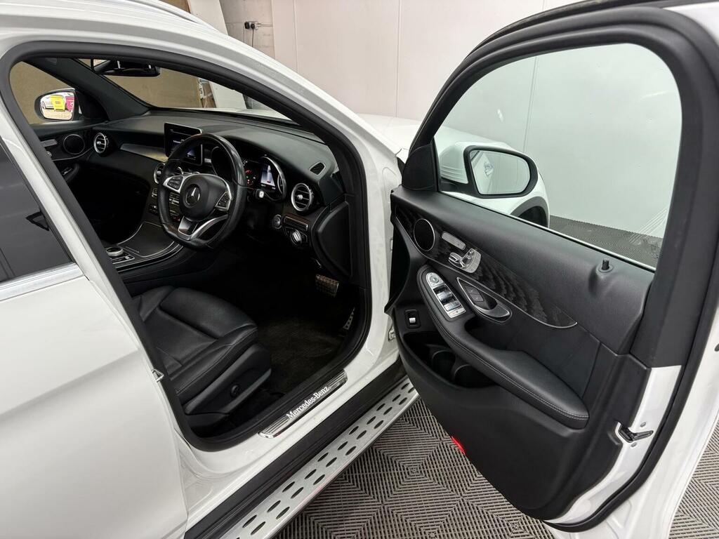 Mercedes-Benz GLC Class Glc 220 D 4Matic Amg Line Premium White #30