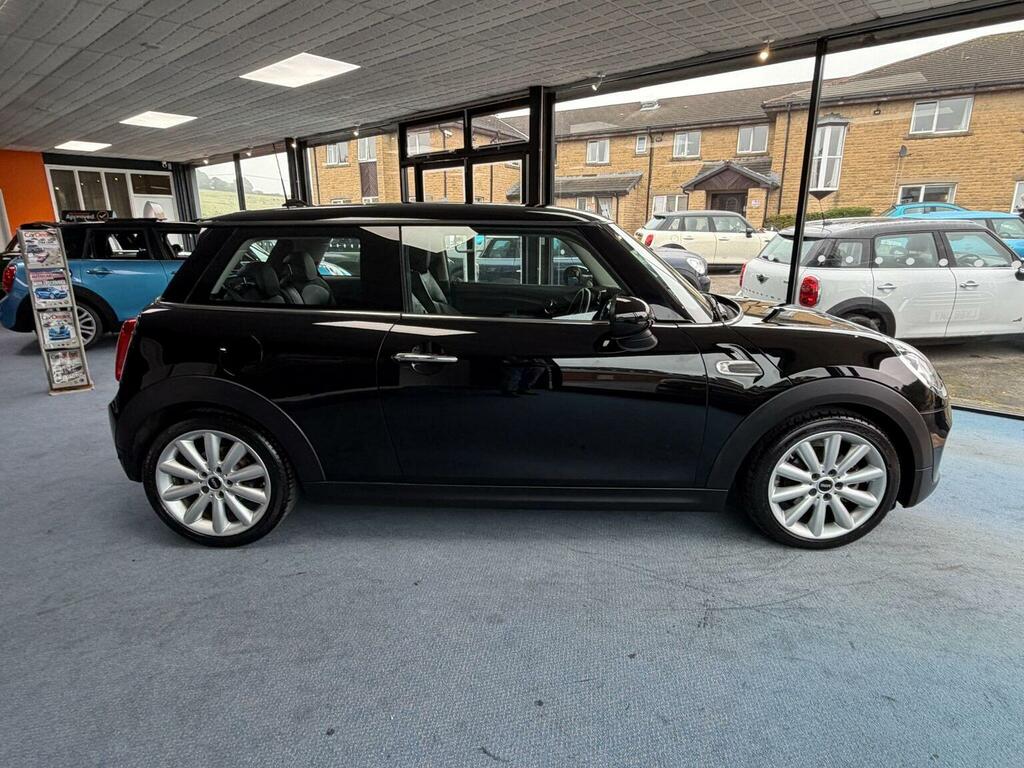Mini Hatch Hatchback 1.5 Cooper Euro 6 Ss 201666 Black #2