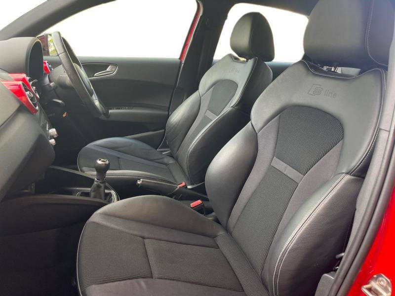 Audi A1 1.6 Tdi S Line Style Edition Sportback Euro 5 Ss Red #2