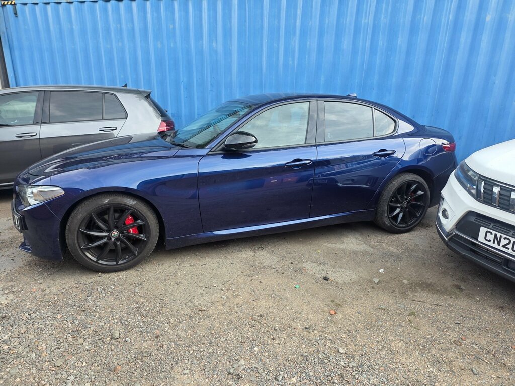 Alfa Romeo Giulia 2.2 Td Super Saloon Euro 6 Ss Blue #3