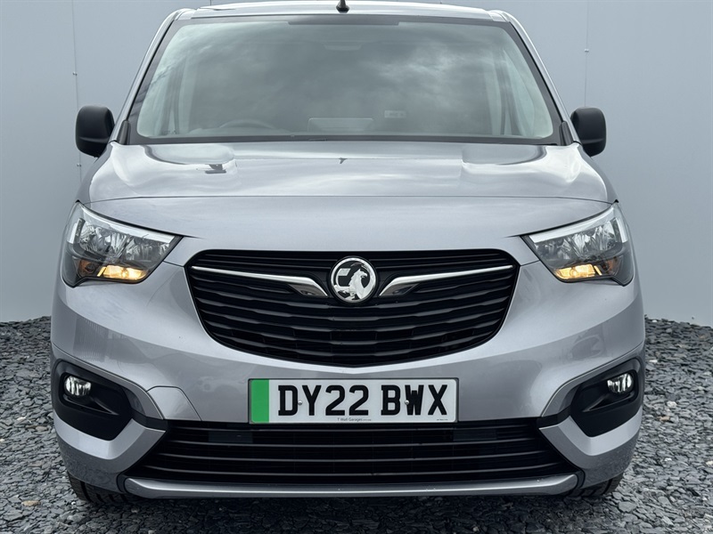 Vauxhall Combo-e Life 2300 50Kwh Sportive Panel Van L1 Grey #2