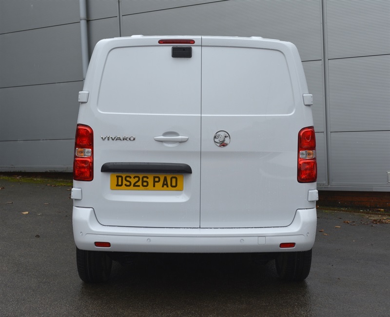 Vauxhall Vivaro 2.2 Pro M Panel Van 6Dr Swb Euro 6 DS26PAO White #4