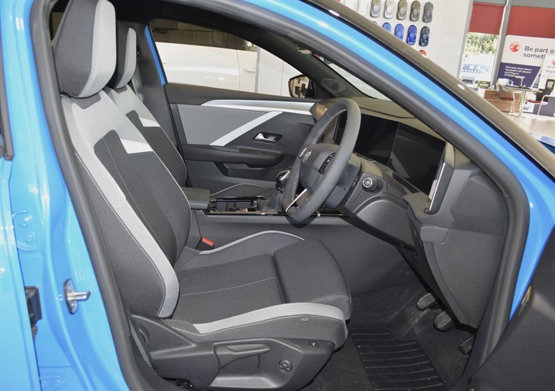 Vauxhall Astra 1.2 Turbo Griffin Hatchback Euro Blue #5