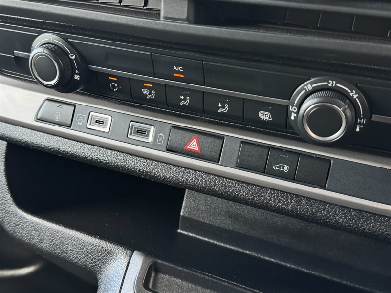 Peugeot E-Expert 75Kwh Professional Long Panel Van 6Dr Aut  #19