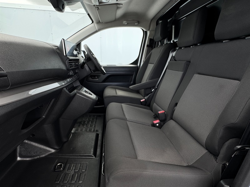 Peugeot E-Expert 75Kwh Professional Long Panel Van 6Dr Aut  #10