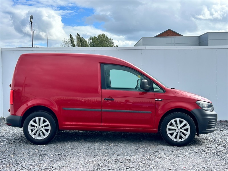 Volkswagen Caddy 1.6 Tdi C20 Bluemotion Tech Startline Panel Van Red #2