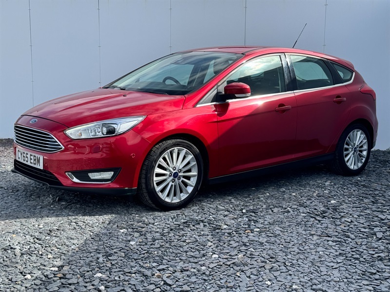 Ford Focus 2.0 Tdci Titanium X Hatchback Powershif Red #3