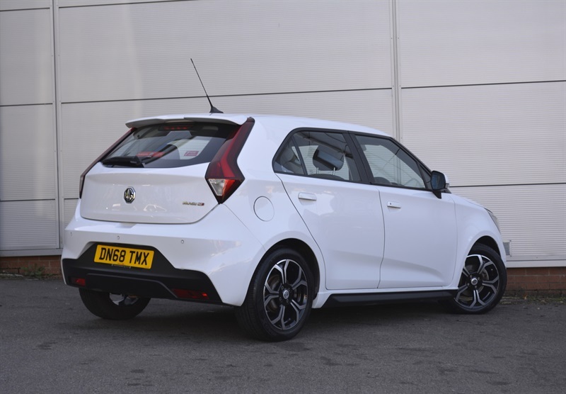 MG MG3 1.5 Vti-tech Exclusive Hatchback White #6