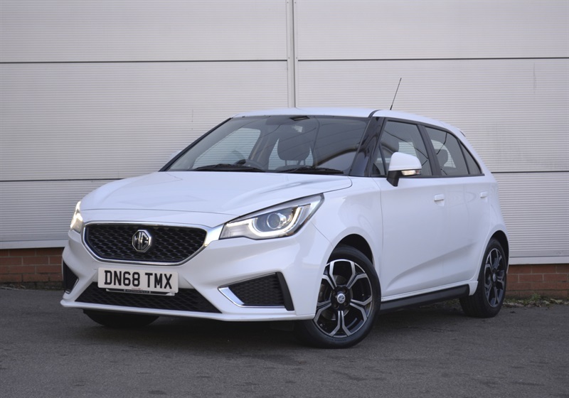 MG MG3 1.5 Vti-tech Exclusive Hatchback White #2