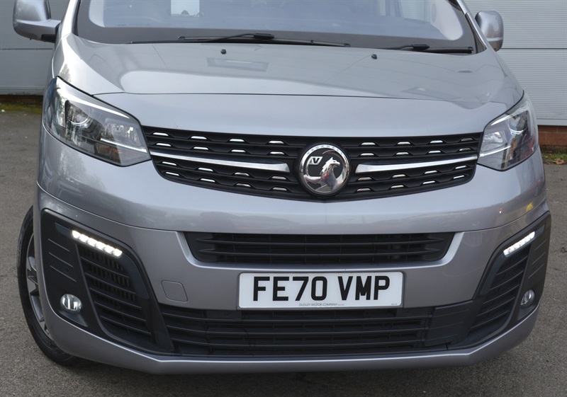 Vauxhall Vivaro Sportive 2900 L2 White #40
