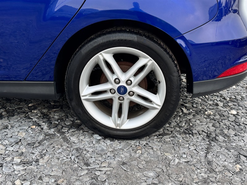 Ford Focus 1.0T Ecoboost Zetec Hatchback Eu Blue #6