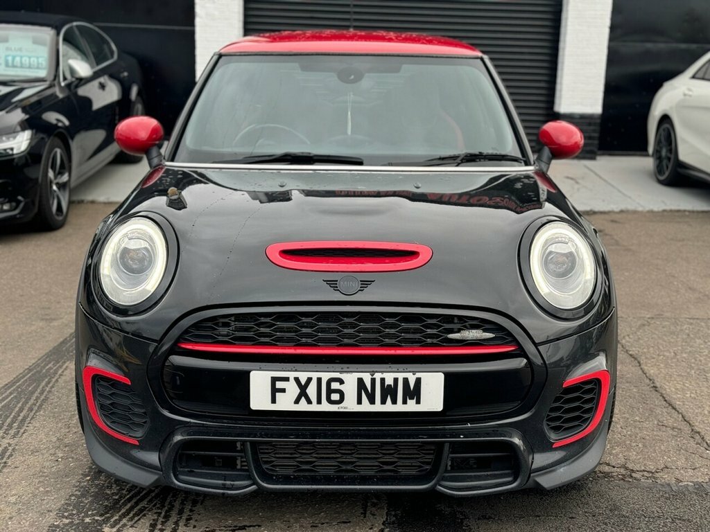 Mini Hatch 2L John Cooper Works Black #2