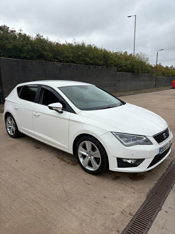 Seat Leon 1.8 Tsi Fr Hatchback Dsg Euro 6 Ss White #4