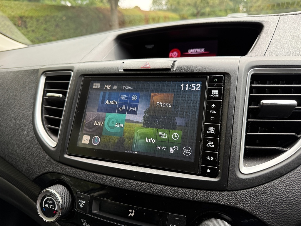 Honda Cr-V Cr-v S Navi I-vtec 4X2 White #14