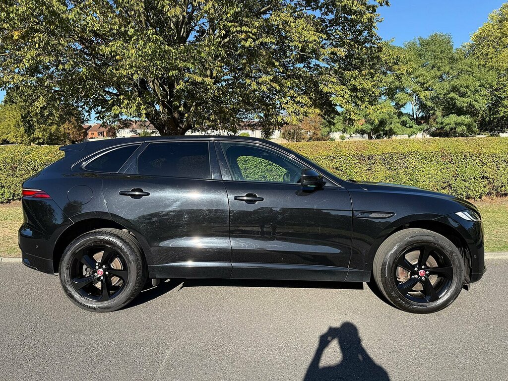 Jaguar F-Pace D200 Mhev R-dynamic S U3793 Ulez Black #2