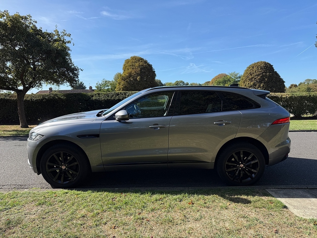 Jaguar F-Pace D180 Chequered Flag U3789 Ulez Grey #6