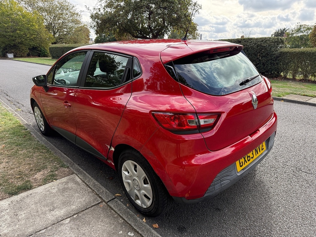 Renault Clio Expression U3643 Ulez Red #6