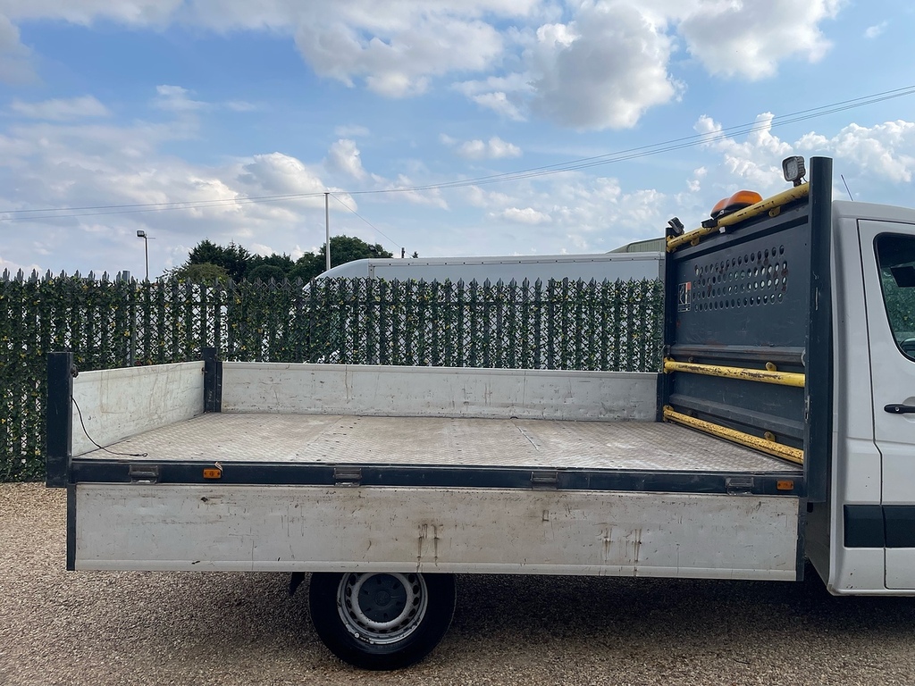 Volkswagen Crafter Cr35 2.0 Tdi Medium Wheel Base Mwb High Roof Panel White #17