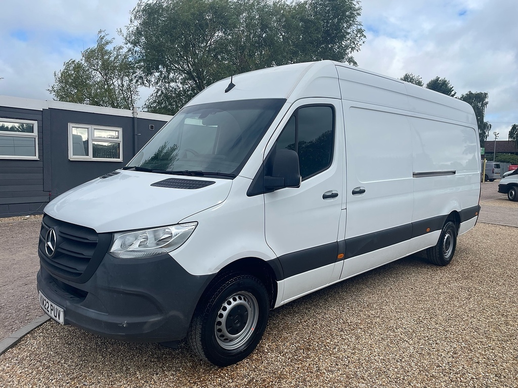 Mercedes-Benz Sprinter 315 Cdi Progressive White #2