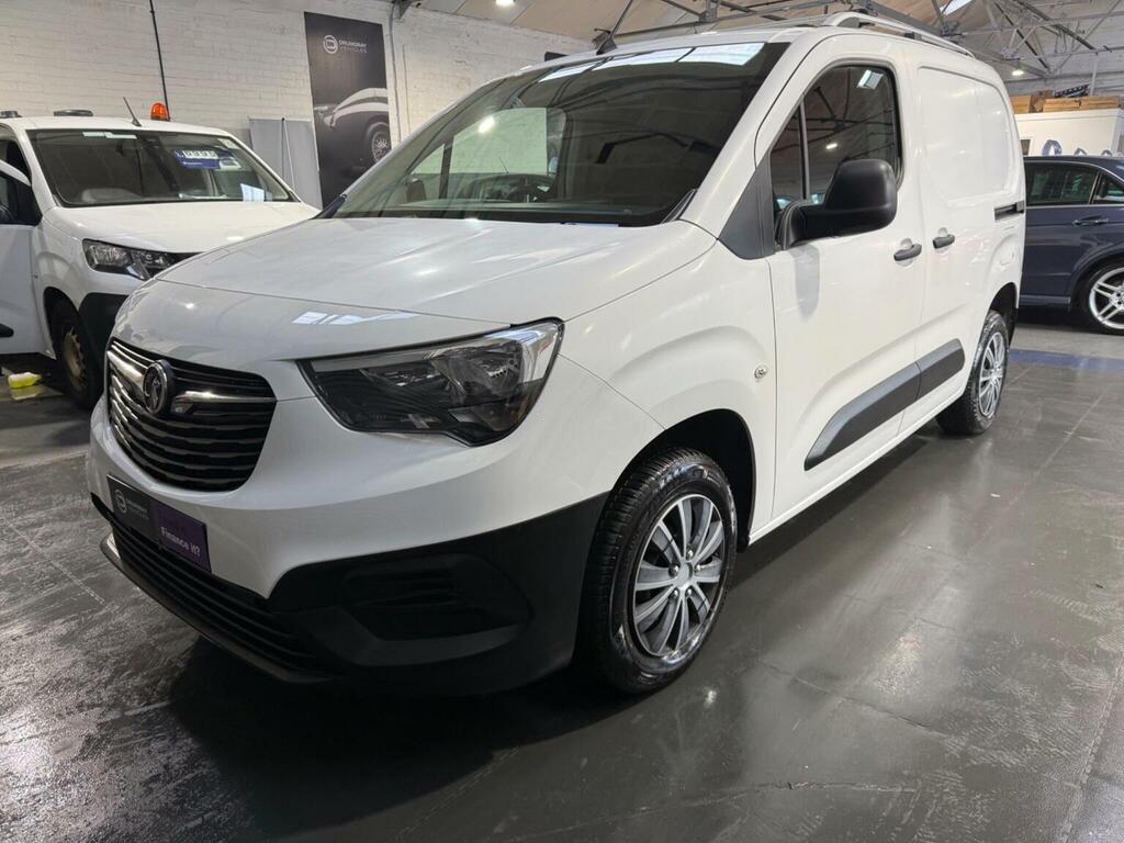 Vauxhall Combo Panel Van 1.5 Turbo D 2000 Edition L1 H1 Euro 6 S White #5