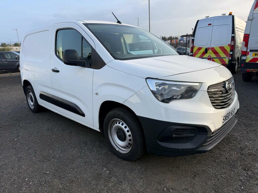 Vauxhall Combo Panel Van 1.6 Turbo D 2000 Edition L1 H1 Euro 6 White