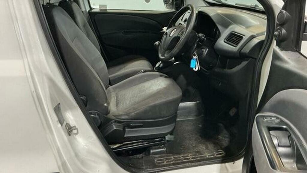 Fiat Doblo 1.3 Multijetii Tecnico L1 H1 Euro 6 Ss White #3