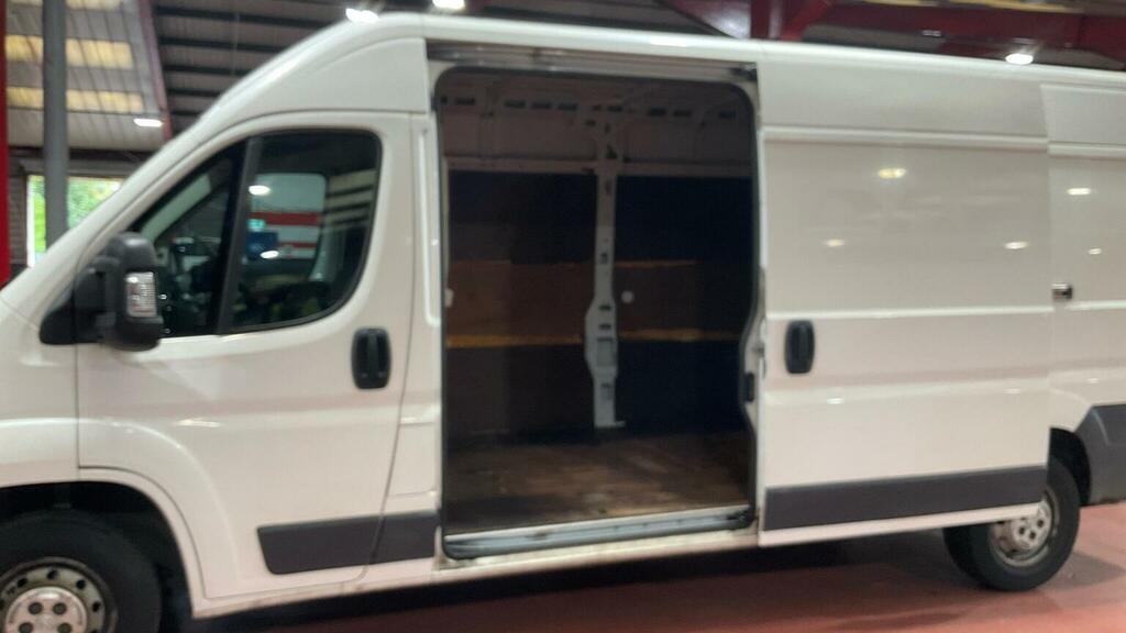Peugeot Boxer 2.0 Bluehdi 335 Professional L3 H2 Euro 6 White #5