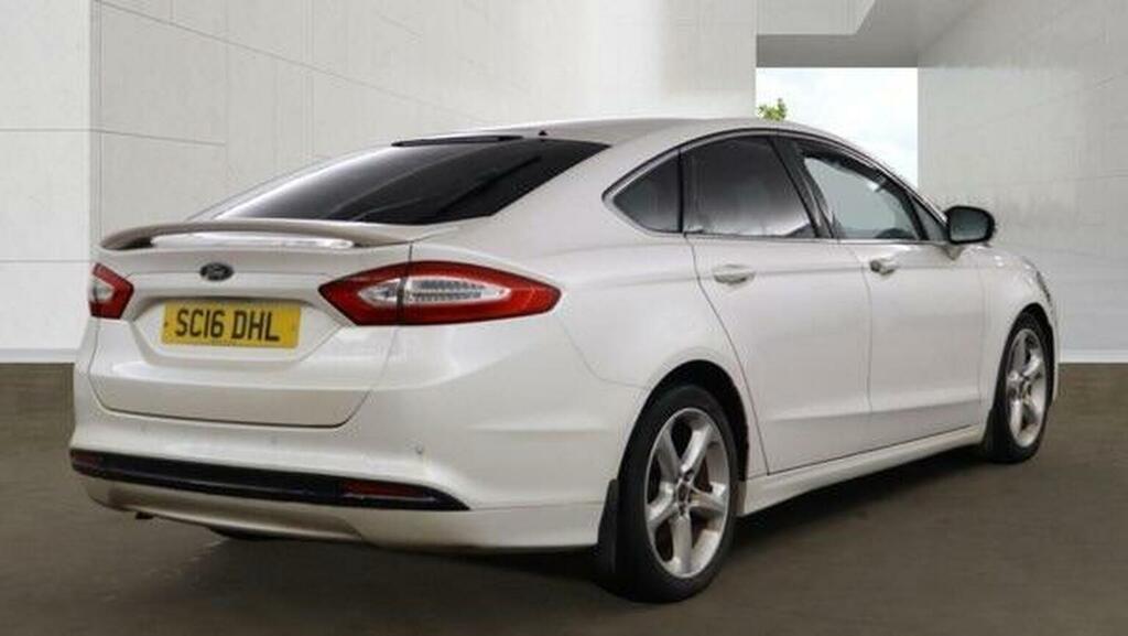 Ford Mondeo 2.0 Tdci Titanium Euro 6 Ss White
