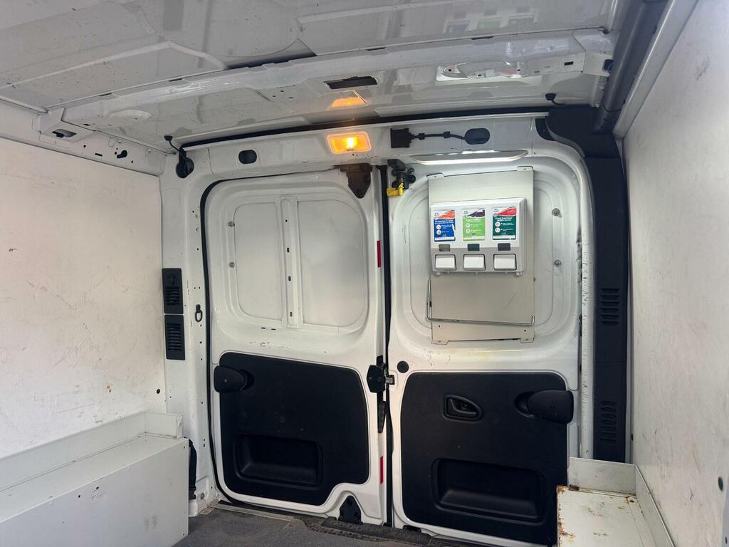 Vauxhall Vivaro 2900 Cdti Ecoflex L1h1 U160177 White #14