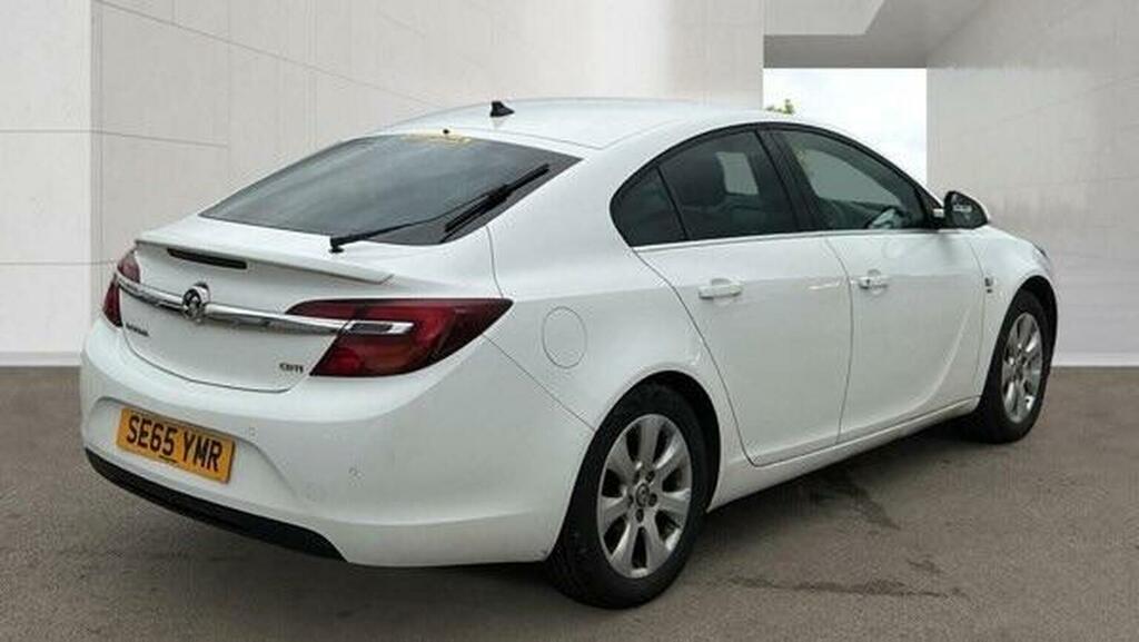 Vauxhall Insignia 1.6 Cdti Sri Nav Euro 6 Ss White #2