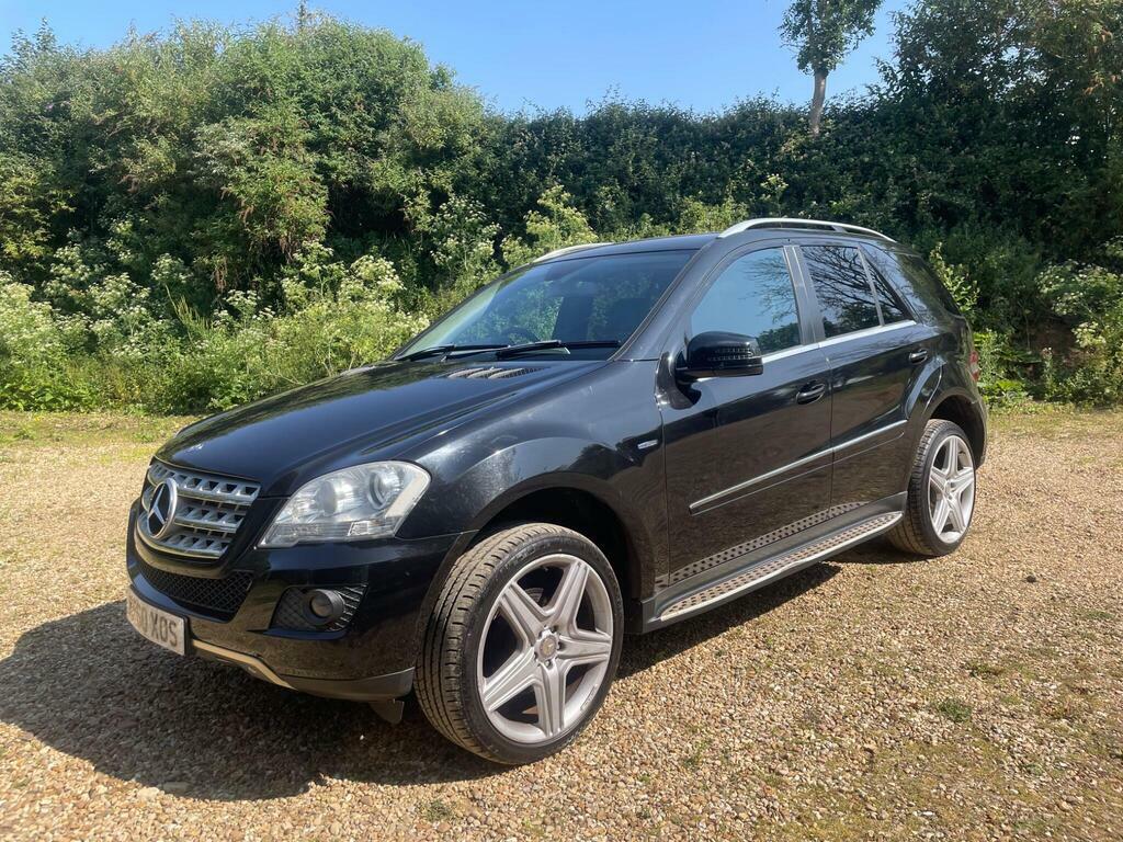 Mercedes-Benz M Class 3.0 Ml350 Cdi V6 Blueefficiency Sport G-tronic 4Wd Black #4