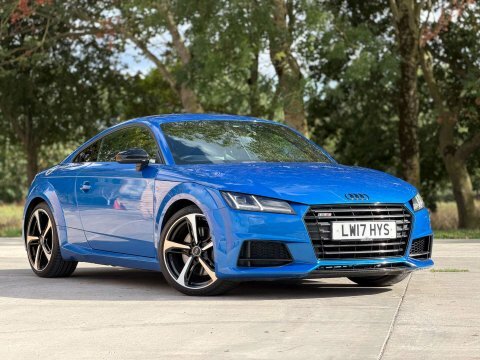 Audi TTS 2.0 Tts Black Blue