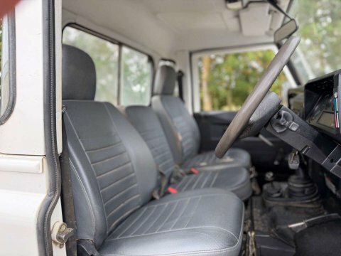 Land Rover Defender 90 Tdci County Silver #12