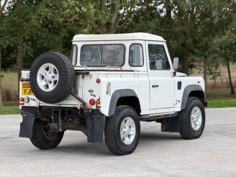 Land Rover Defender 90 Td5 4Wd  #3