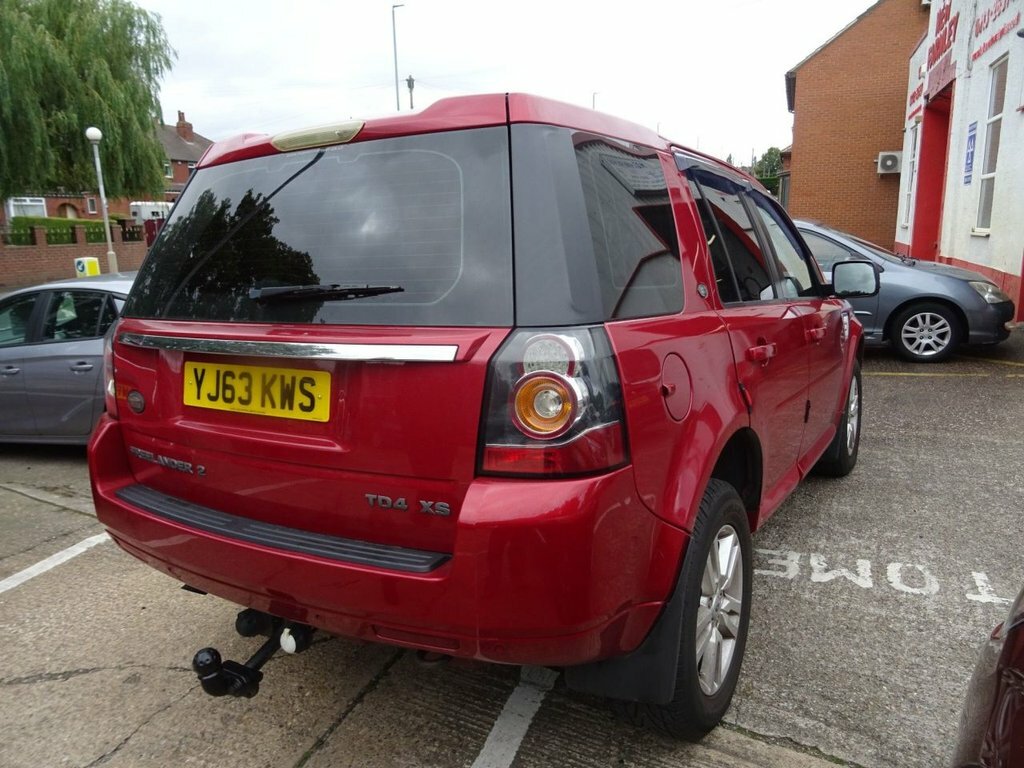 Land Rover Freelander 2 2.2L Xs Red #5