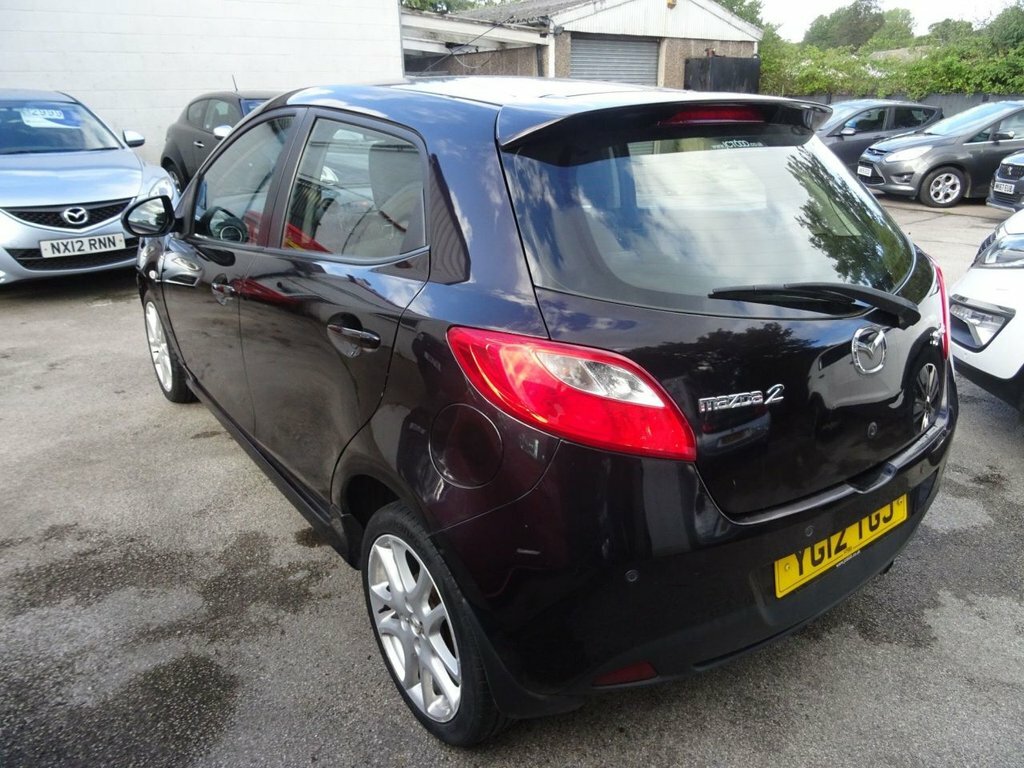 Mazda 2 1.5L Sport Red #5