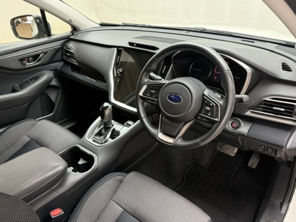 Subaru Outback 2.5I Touring Lineartronic Black #13