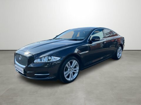 Jaguar XJ 3.0D V6 Premium Black #4