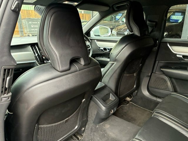 Volvo V90 2.0 D4 R Design Pro Geartronic Black #25