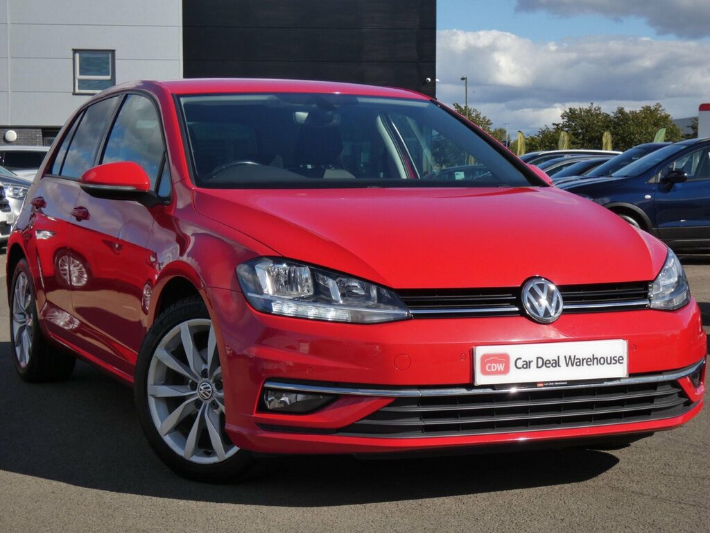Volkswagen Golf 1.6 Tdi Gt Dsg Euro 6 Ss Red