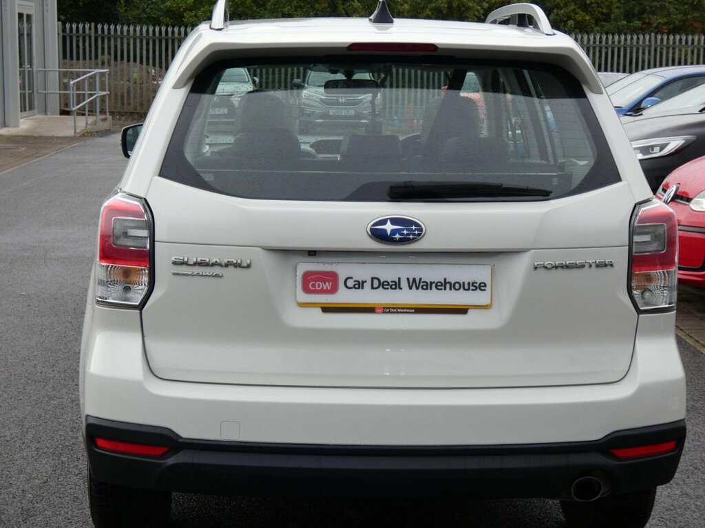 Subaru Forester 2.0 Xe Premium Lineartronic Blue #28